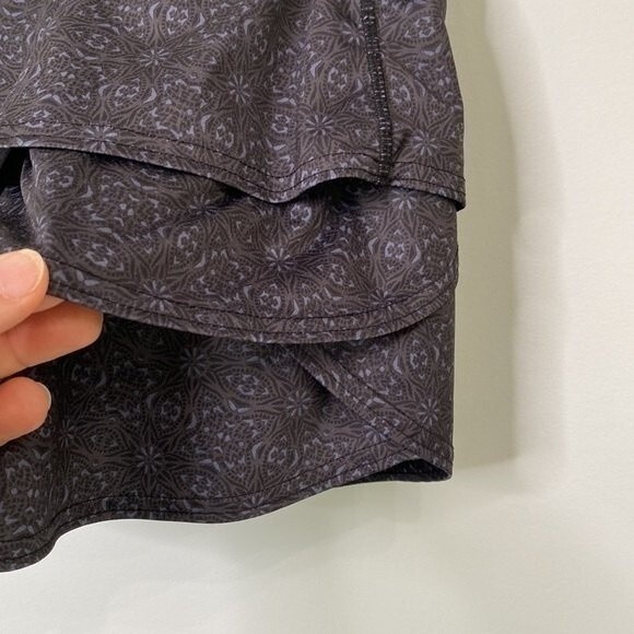 Athleta Swagger Tennis Skirt Skort Black with Blue Floral Print Tiered Ruffle - Picture 3 of 15